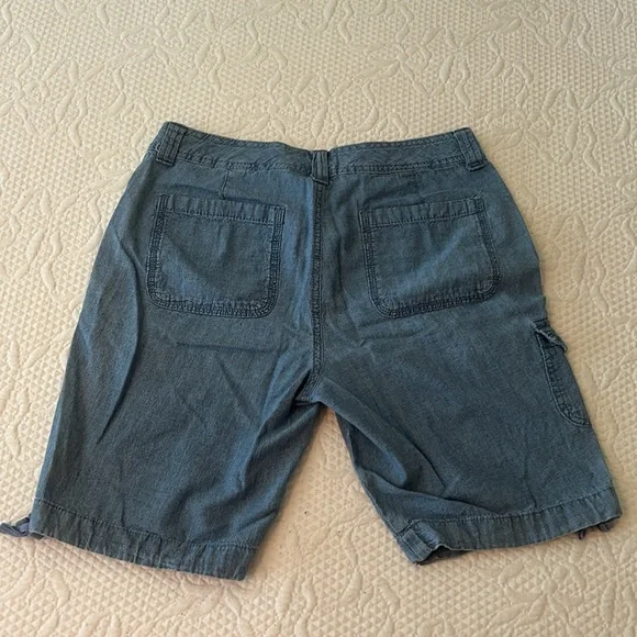 St John’s Bay Bermuda shorts size 4 - Picture 6 of 6